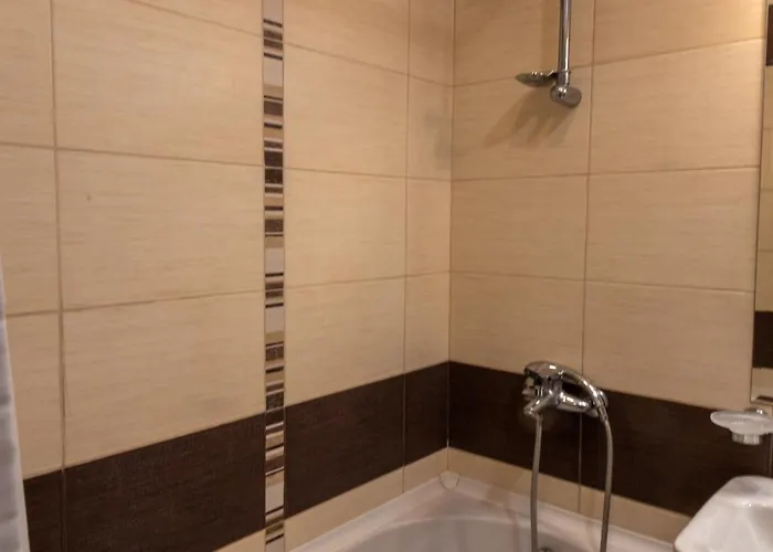 Romance Golden Line For Rent * غولدن ساندز