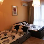 Апартамент Romance Golden Line For Rent *