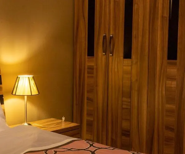 Romance Golden Line For Rent * Golden Sands